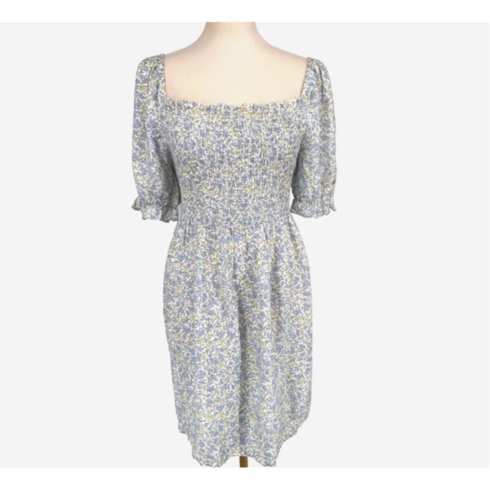 Elodie Square Neck Ditsy Floral Smocked Dress Puff Size L